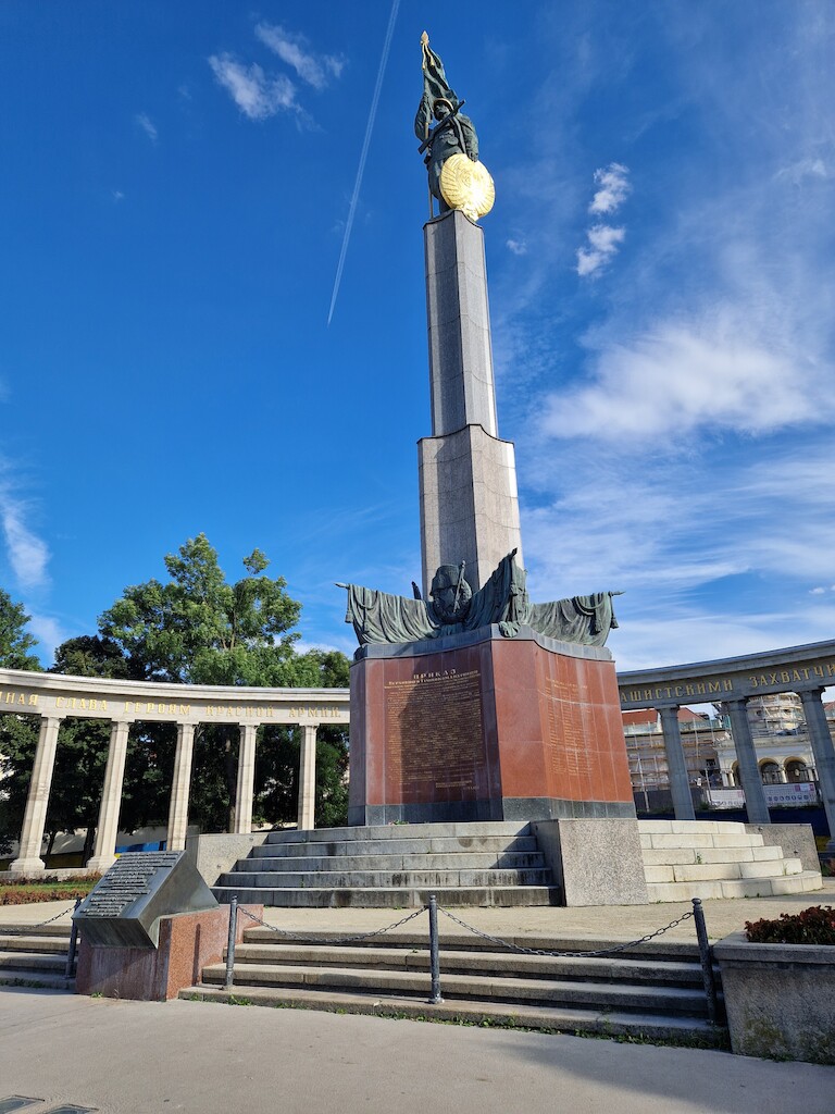 Das Denkmal zu Ehren der Soldaten der Sowjetarmee.