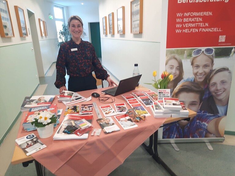 Der Stand der Berufsberatung in Falkenstein.