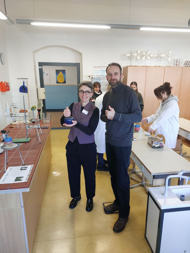 Unser Schulleitung mit Herr Dr. von Salisch im Pflegekabinett.