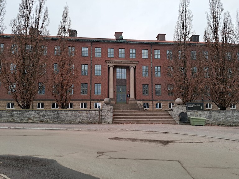 Das Schulgebäude in Göteborg in einer anderen Ansicht.