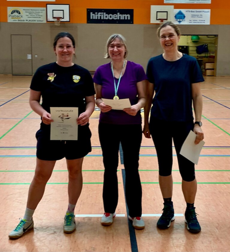 Die Tischtennis Teilnehmerinnen bei der Damen.