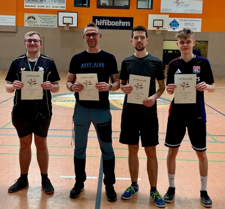 Die Tischtennis Teilnehmer bei den Herren.