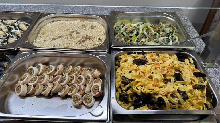 Vier Gericht in der Nahaufnahme.