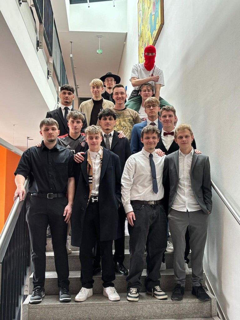 Ober und Underdressed die Jungen