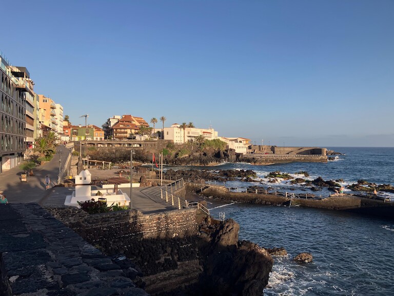 Die Küste von Teneriffa.