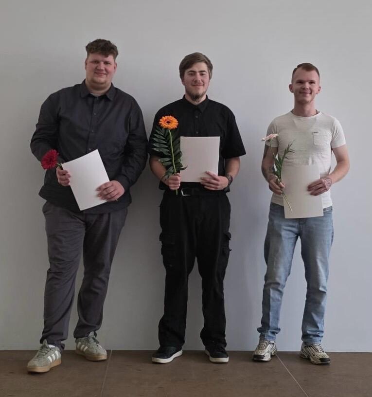 Gruppenbild von Absolventen